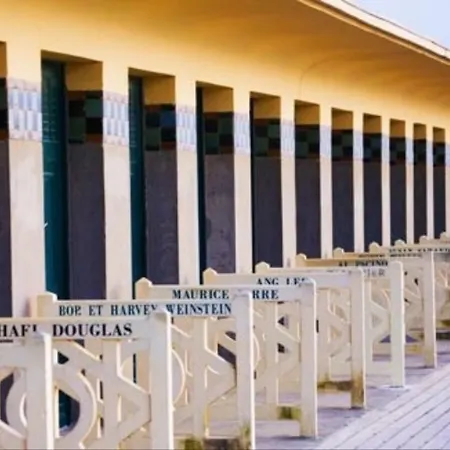 Vue Mer * Bazenville